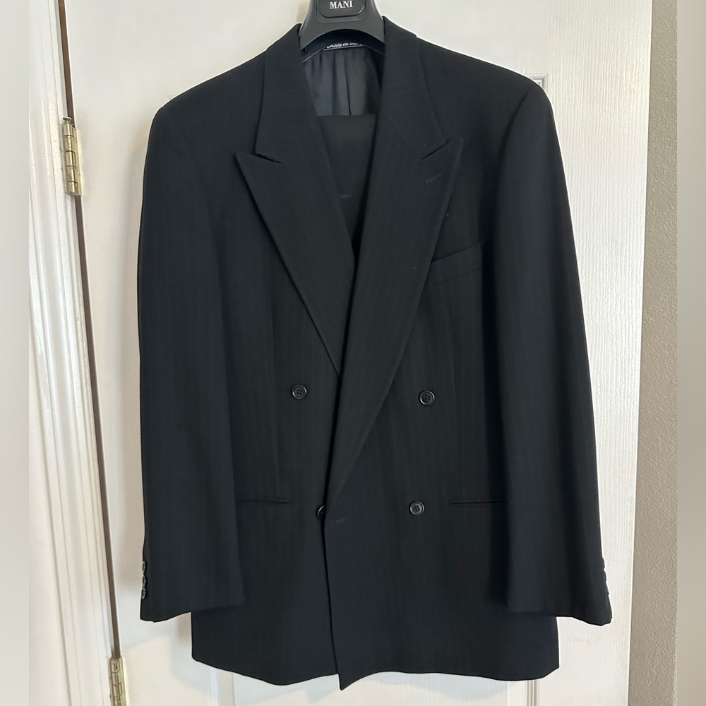 Mani by Giorgio Armani suit 40R